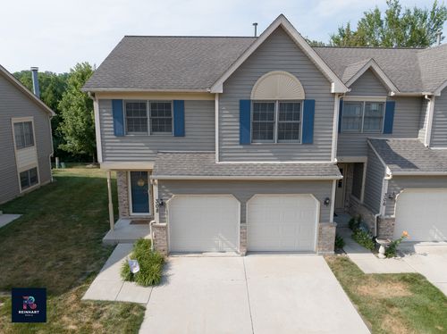 308 River Bluff Dr, Carpentersville, IL, 60110-2821 | Card Image