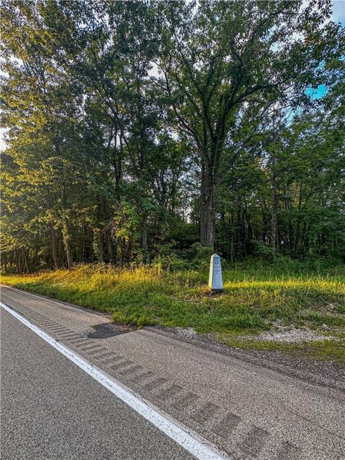 000 National Pike, Markleysburg, PA, 15459 | Card Image