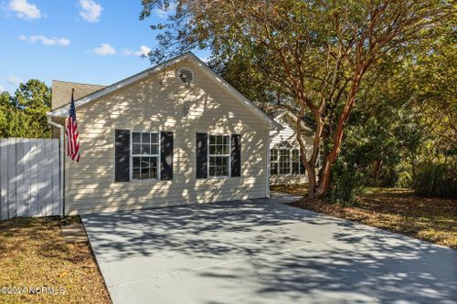 502 Worth Drive, Morehead City, NC, 28557 | Card Image