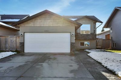 4921 Westbrooke Rd, House detached with 4 bedrooms, 2 bathrooms and 2 parking in Blackfalds AB | Image 1