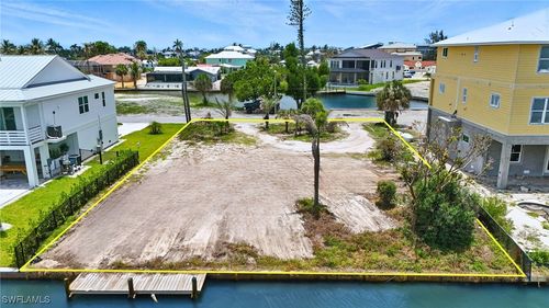 21730 Madera Rd, FORT MYERS BEACH, FL, 33931-3931 | Card Image