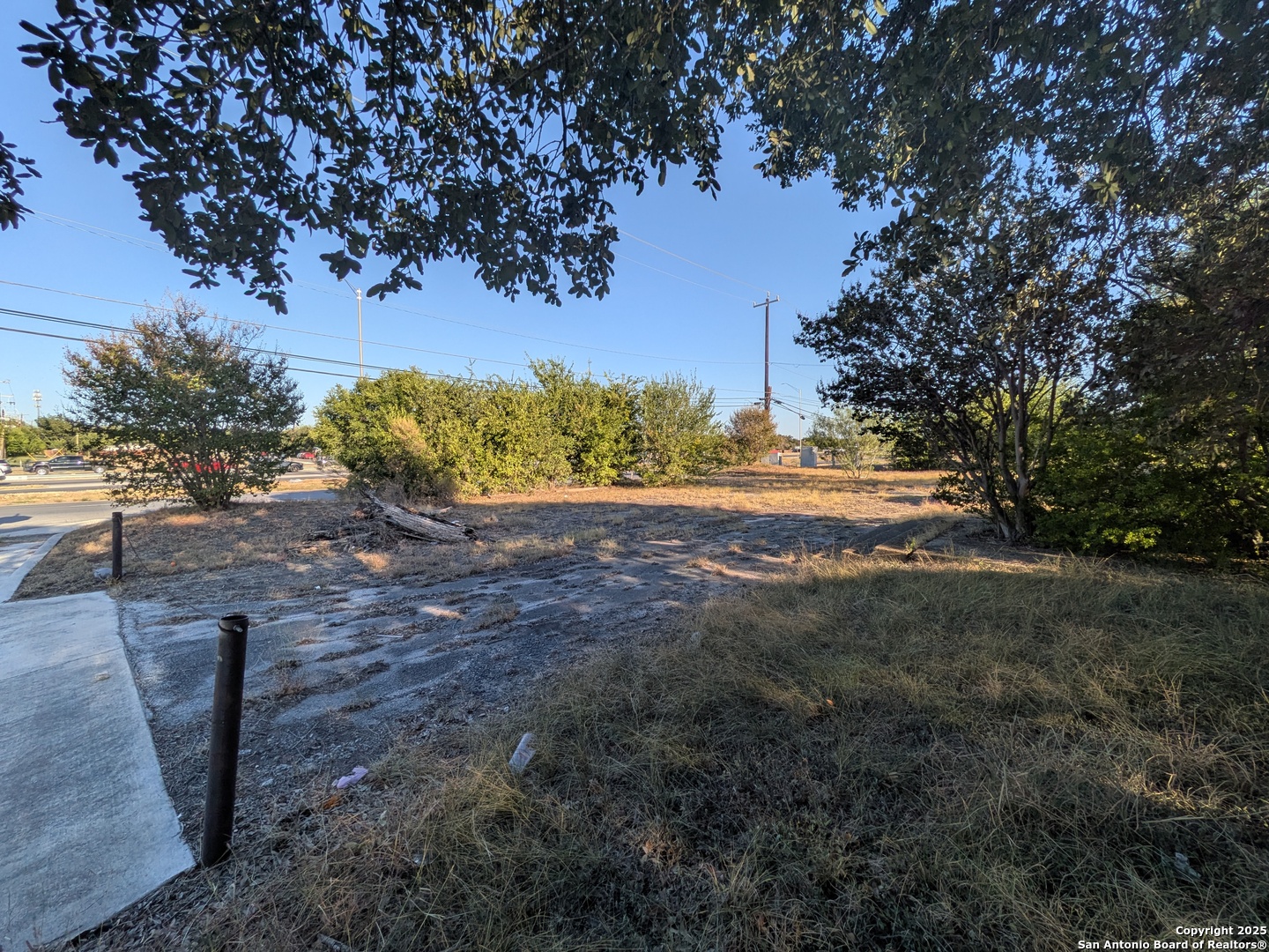 Land in San Antonio