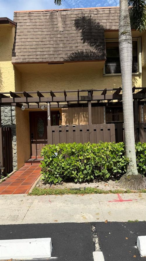 1114 Nw 79th Drive, Plantation, FL, 33322 | Card Image
