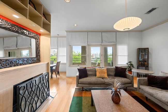 APT-403 - 1200 Baylor St, Condo with 2 bedrooms, 2 bathrooms and 1 parking in Austin TX | Image 4