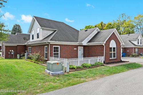 6202 Apple Cider Dr, Louisville, KY, 40219-4682 | Card Image