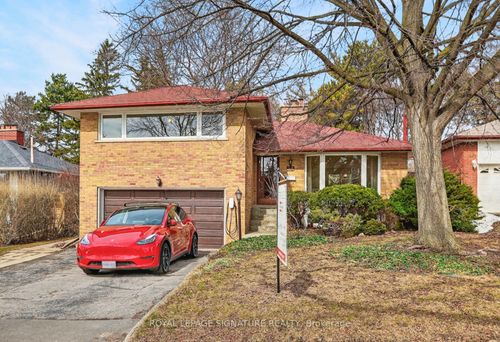 54 Broadlands Boulevard, North York, ON, M3A1J3 | Card Image