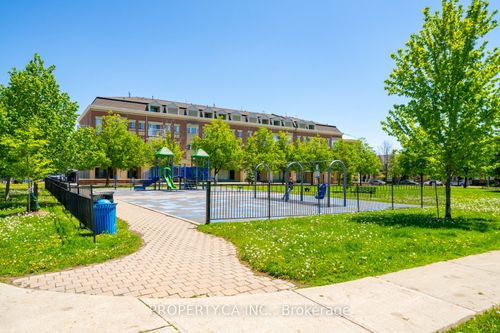 a206-15 Cornell Meadows Ave, Markham, ON, L6B1B6 | Card Image
