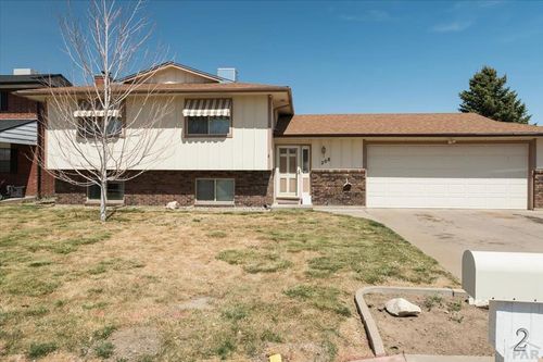 208 Starlite Dr, Pueblo, CO, 81005-2670 | Card Image