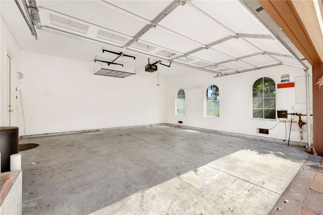 Attached Garage 1 | Image 16