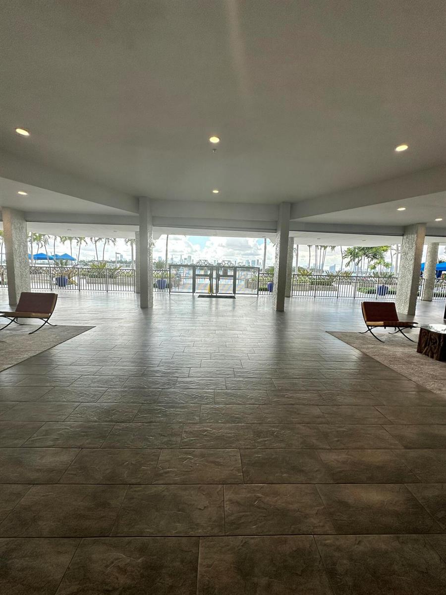 Residential in Miami Beach 4
