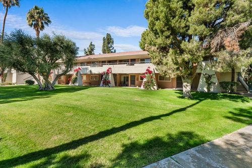 214-2860 N Los Felices Rd, Palm Springs, CA, 92262 | Card Image
