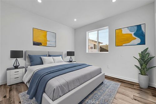 b-1020 Dennis Ave, Simi Valley, CA, 93065-3224 | Card Image