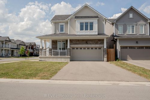 8797 Pawpaw Lane, Niagara Falls, ON, L2H3S4 | Card Image