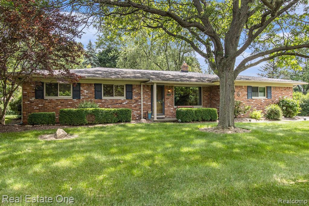 Ordam Ct, Oakland, MI 48363 #1
