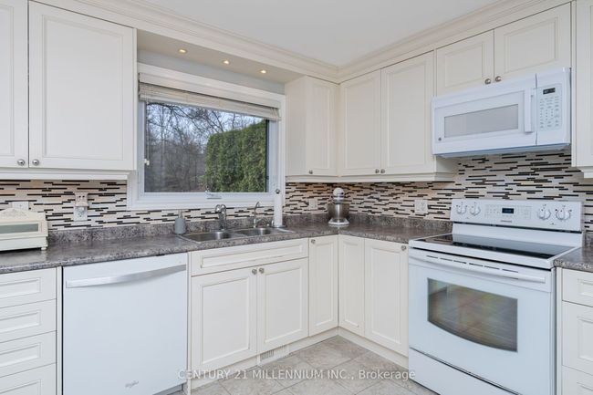 48 Credit Rd, House other with 2 bedrooms, 1 bathrooms and 7 parking in Cheltenham ON | Image 11