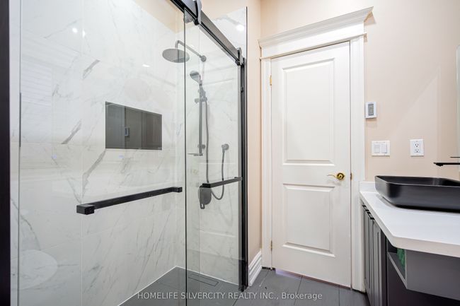 26 Jacob Brill Cres, House other with 6 bedrooms, 5 bathrooms and 4 parking in Brampton ON | Image 27