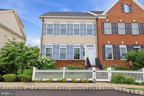 3694 Jacob Stout Rd, DOYLESTOWN, PA, 18902-9108 | Card Image