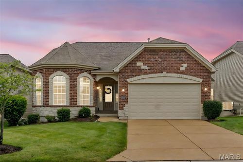 1302 Fairview Glen Dr, Saint Peters, MO, 63376-1441 | Card Image