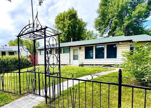 12804 108 Street Nw, Edmonton, AB, T5E4W9 | Card Image