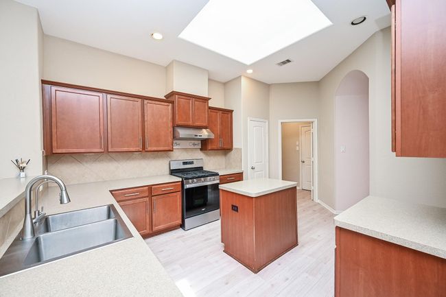 Kitchen | Image 21