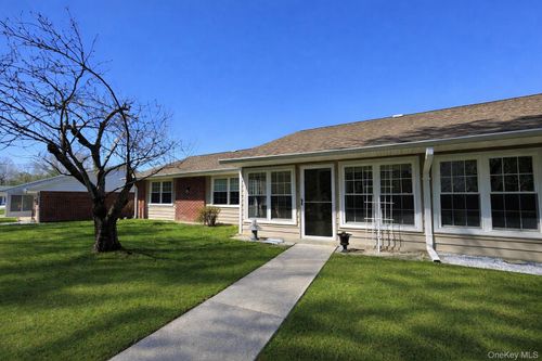 unit-a-64 Enfield Ct, Ridge, NY, 11961-1450 | Card Image