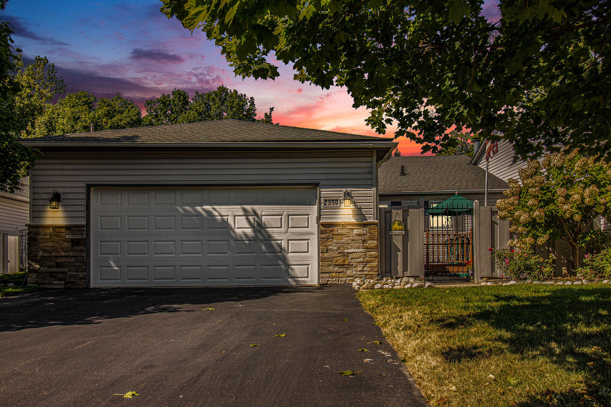 Telluride , Brighton, MI 48114