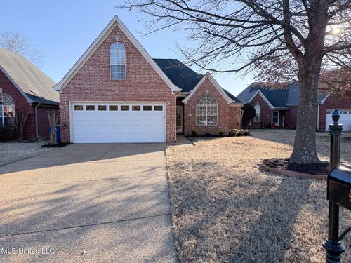 4597 Graham Lake Dr, Olive Branch, MS, 38654-7798 | Card Image