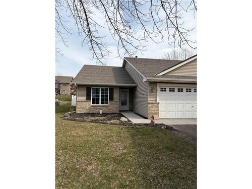321 Wildwood Cir, ROBERTS, WI, 54023-8634 | Card Image