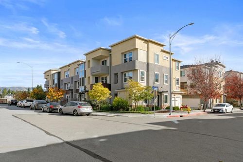 1038 Giacomo Ln, San Jose, CA, 95131-4030 | Card Image