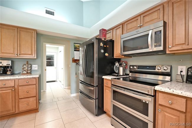 705 E Dakota Ct, House other with 3 bedrooms, 3 bathrooms and 3 parking in HERNANDO FL | Image 7