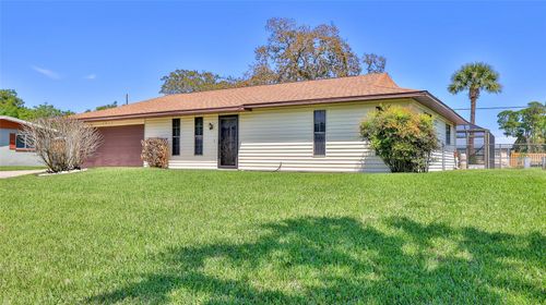 2823 Royal Palm Dr, Edgewater, FL, 32141-5620 | Card Image