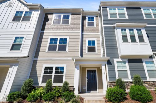 6407 Mentor Pl, Raleigh, NC, 27616-6743 | Card Image