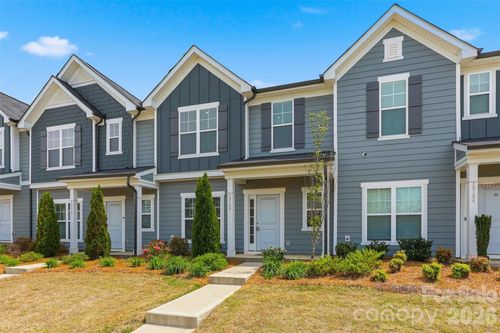 10108 Guardian Dr, Charlotte, NC, 28273-4665 | Card Image