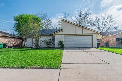 9462 Fuqua St, Houston, TX, 77075-3907 | Card Image