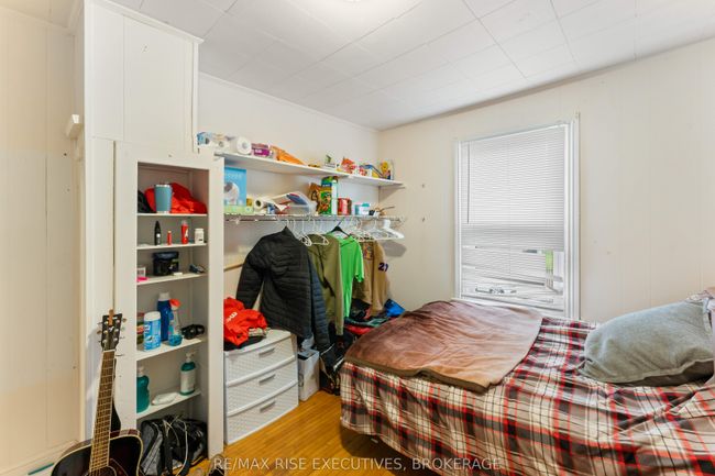 247 Queen St, Home with 5 bedrooms, 2 bathrooms and null parking in Kingston ON | Image 20