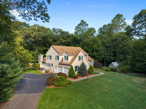 6 Ovata Dr, Gales Ferry, CT, 06335-1722 | Card Image