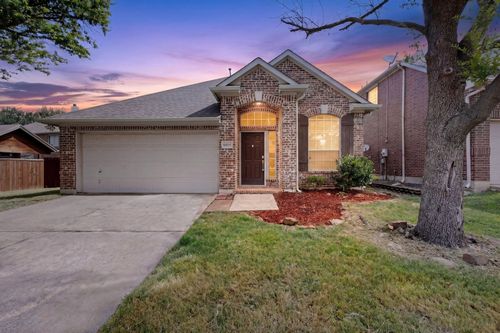 6808 Mason Dr, McKinney, TX, 75070-9555 | Card Image