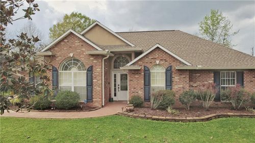 44081 Nicholas Cir, Hammond, LA, 70403-0279 | Card Image