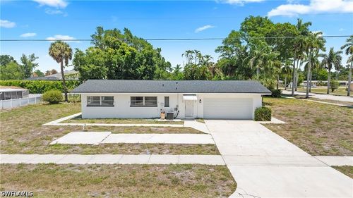 10300 Mcgregor Blvd, Fort Myers, FL, 33919-1649 | Card Image