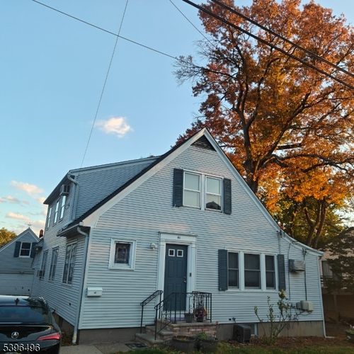 40 N 17th St, Prospect Park, NJ, 07508-1812 | Card Image