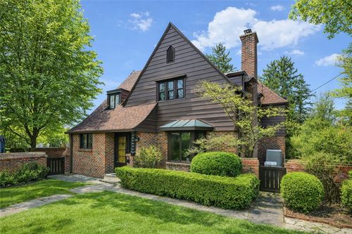 735 Tanglewood Dr, Springfield, OH, 45504-1635 | Card Image