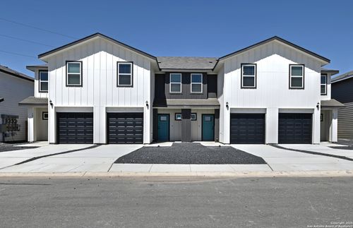 11319 Clearmine St, San Antonio, TX, 78224-3114 | Card Image