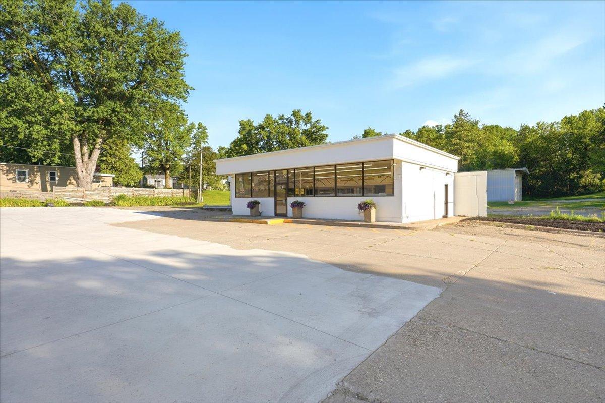 Commercial Sale in Ellsworth 5
