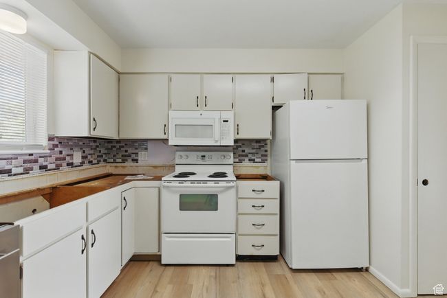 New kitchen countertops coming soon. | Image 9