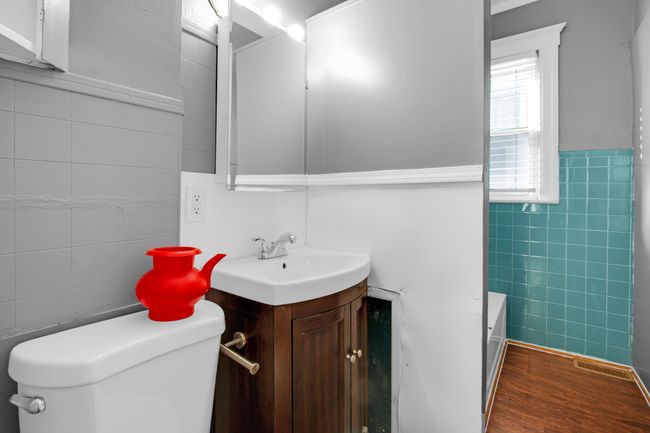 11586 Saint Aubin St, Home with 0 bedrooms, 2 bathrooms and 1 parking in Hamtramck MI | Image 14