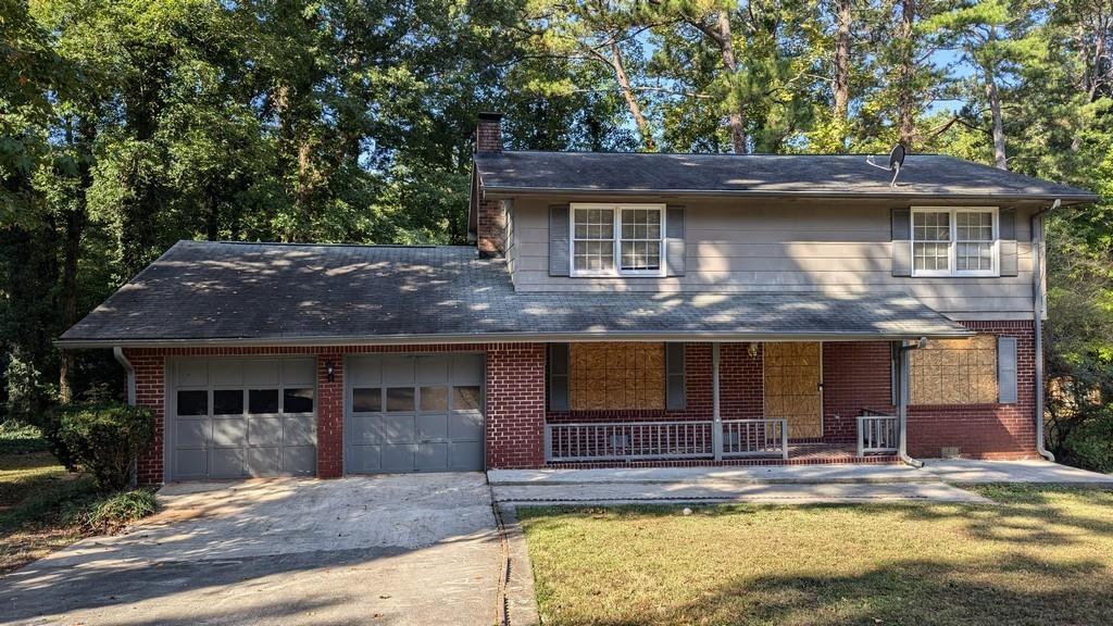 Bramwell Dr, Stone Mountain, GA 30083