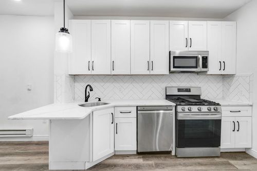 apt-2l-609 New York Ave, Union City, NJ, 07087-4041 | Card Image