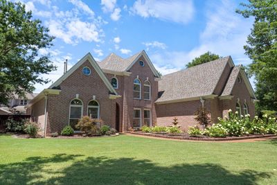 9325 Beaver Valley Ln, House other with 5 bedrooms, 3 bathrooms and null parking in Cordova TN | Image 2