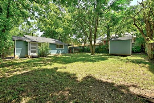 3708 Hollywood Ave, Austin, TX, 78722-1806 | Card Image