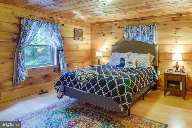 882 Lazy River West Rd, House other with 2 bedrooms, 2 bathrooms and null parking in LURAY VA | Image 17